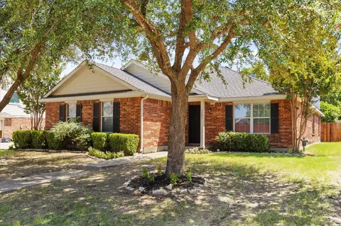 3497 Smoketree Dr, Rockwall, TX 75032