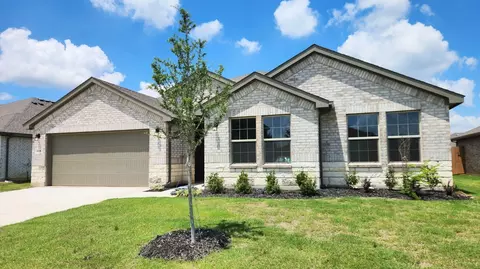 828 Waterford Way, Joshua, TX 76058
