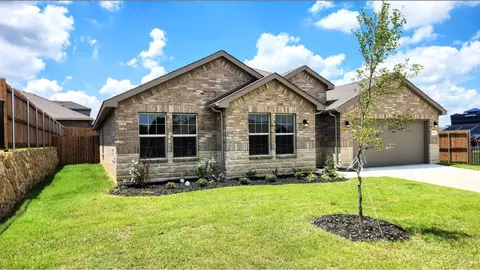 526 Jolie Ct, Joshua, TX 76058