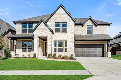 921 Bluebird Sky Dr, Fort Worth, TX 76177