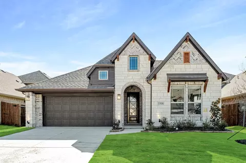 3308 Heathrow Rd, Mesquite, TX 75181