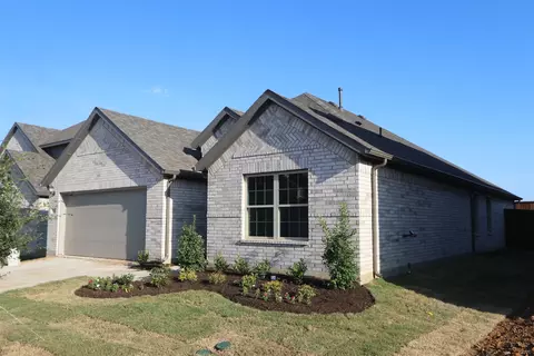13136 Mizell Ln, Providence Village, TX 76227