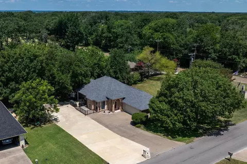 17488 Country Club Dr, Kemp, TX 75143