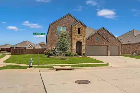 10801 Culberson Dr, Aubrey, TX 76227