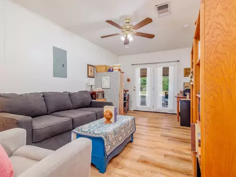 Living - 904 N 3rd St, Bangs, TX 76823 photo 5 of 5