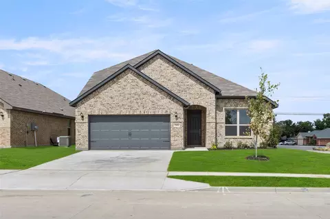5604 Mountain Island Dr, Fort Worth, TX 76179