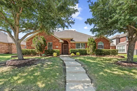 7506 Amesbury Ln, Rowlett, TX 75089