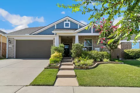 1717 6th St, Argyle, TX 76226