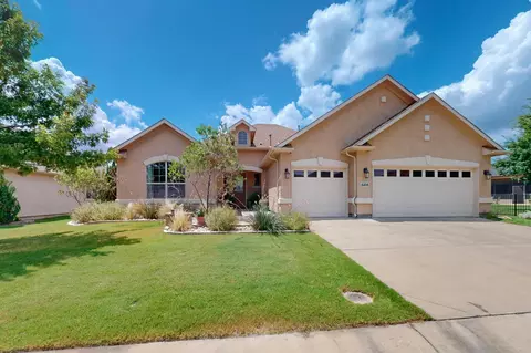 8408 Sterling Dr, Denton, TX 76207