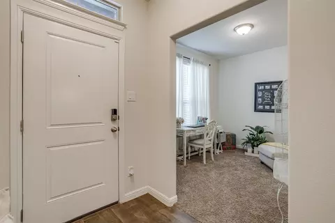 1208 Pacifica Trl, Cleburne, TX 76033 photo 6