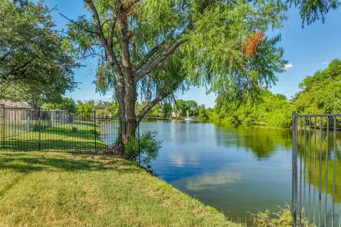 7806 Stonehaven Ln, Rowlett, TX 75089