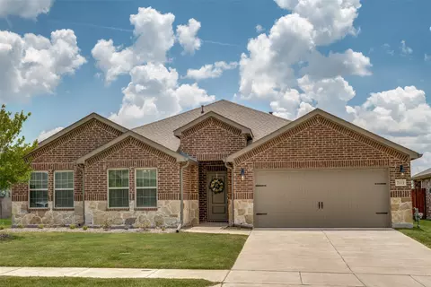 2113 Hampton St, Anna, TX 75409