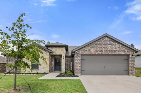 1640 Glade Meadows Dr, Joshua, TX 76058