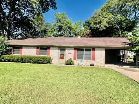 500 9th St, Cooper, TX 75432