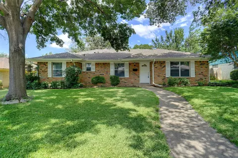 13521 Heartside Pl, Farmers Branch, TX 75234
