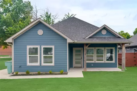2128 E Mulberry St, Sherman, TX 75090