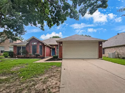 2920 Shadow Oak Ct, Flower Mound, TX 75028