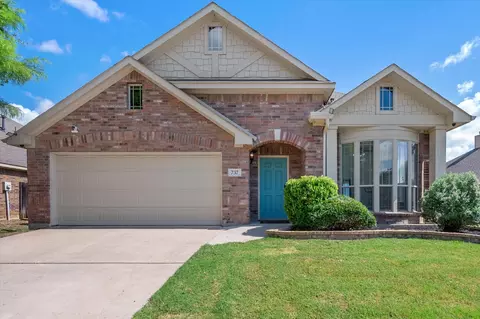737 Hutchins Dr, Crowley, TX 76036