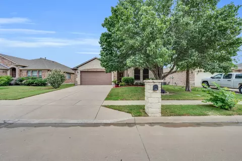 6932 Big Wichita Dr, Fort Worth, TX 76179