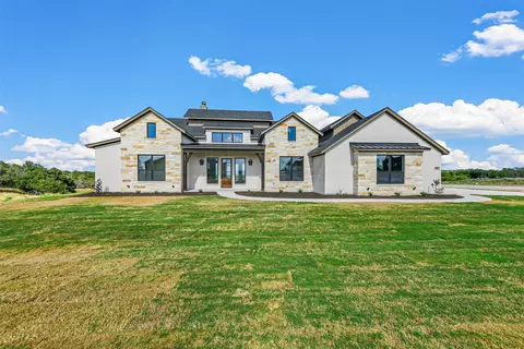 510 Longhorn Dr, Springtown, TX 76082