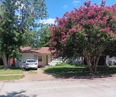 1621 Balla Way, Grand Prairie, TX 75051