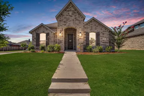 436 Country Meadows Blvd, Waxahachie, TX 75165