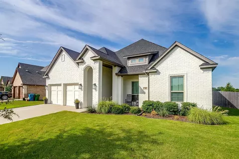 108 Melbourne Dr, Willow Park, TX 76087