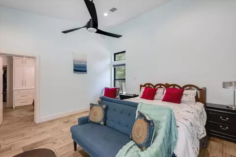 Bedroom - 224 Lakeview Cir, Eustace, TX 75124 photo 2 of 6