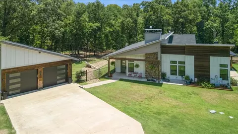 224 Lakeview Cir, Eustace, TX 75124