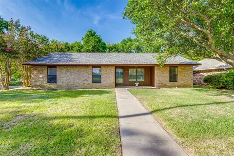 500 Baker St, Denison, TX 75020