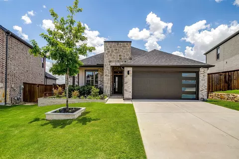 5636 Caliza Trl, Fort Worth, TX 76126