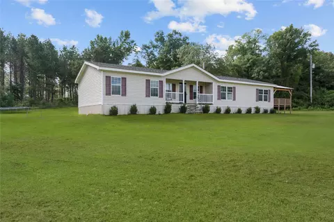 9980 Cross Creek Rd, Vivian, LA 71082