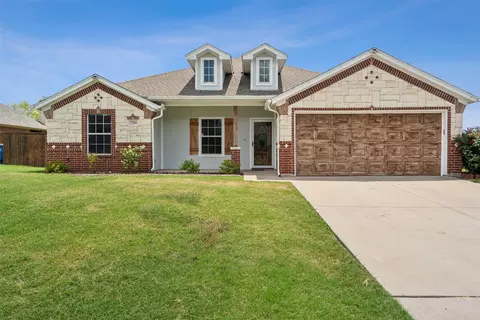 2206 Ridgewood Dr, Bridgeport, TX 76426