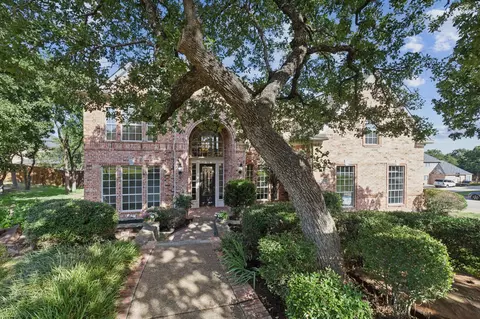 615 Promontory Dr, Keller, TX 76248