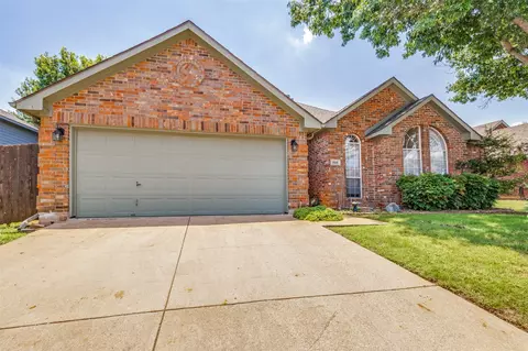 908 Santa Cruz Dr, Keller, TX 76248
