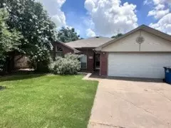 1704 Independence Rd, Blue Mound, TX 76131