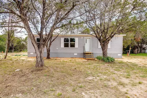 4425 W Oak Trl, Granbury, TX 76048