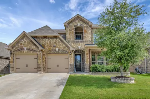 5624 Salt Springs Dr, Fort Worth, TX 76179