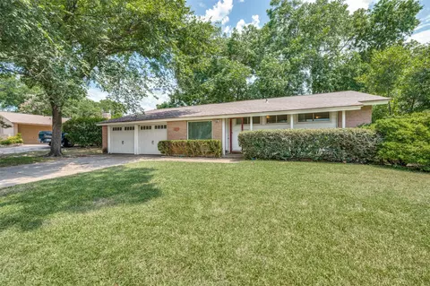 1305 Doncaster St, Irving, TX 75062