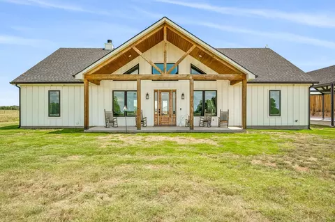 429 W Brown St, Lipan, TX 76462