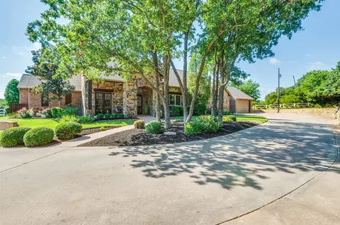 1226 Robin Dr, Keller, TX 76262