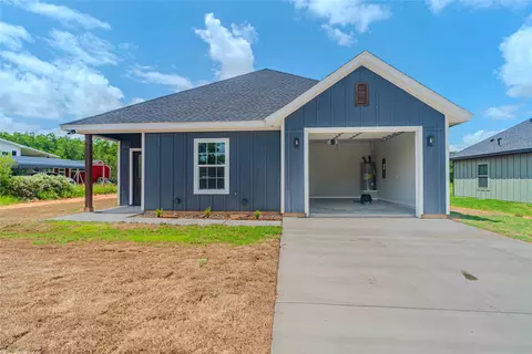 6008 S Lakeside Hills Ct, Granbury, TX 76048