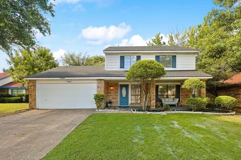 2509 Edinburgh St, Arlington, TX 76018
