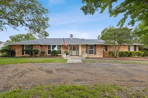605 Georgetown Rd, Ovilla, TX 75154