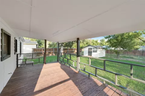 1468 Nash St, Garland, TX 75042