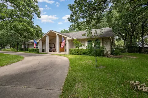 1606 Live Oak Dr, Irving, TX 75061