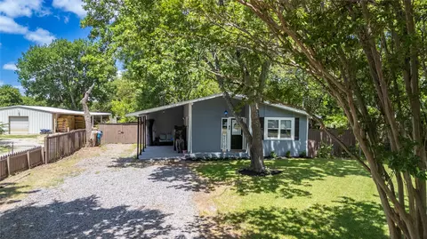 712 S Patterson St, Campbell, TX 75422