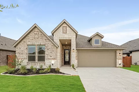 816 Jaguar Rdg, Godley, TX 76044