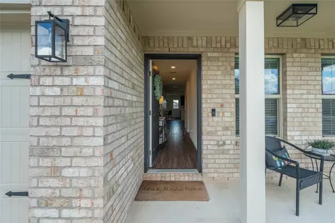 429 Falling Star Dr, Haslet, TX 76052 photo 3