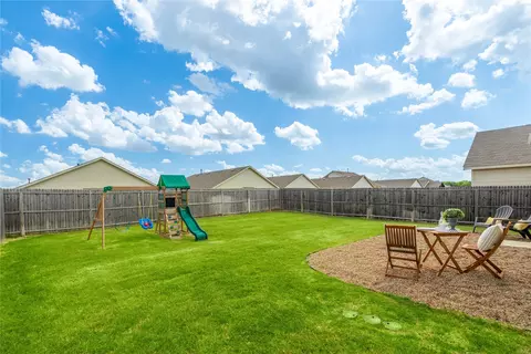429 Falling Star Dr, Haslet, TX 76052 photo 24